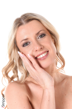 Adriana Sweetblonde - Pretty Little Thing - 7