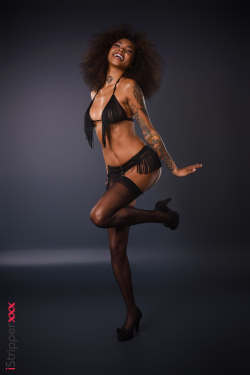 Barbie Rous - Gonna Frill You - 2