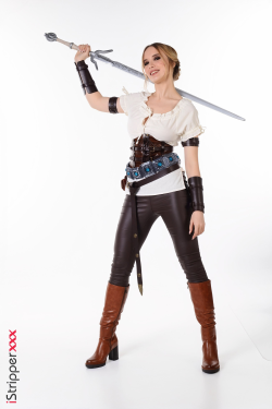 Polly Yangs - The Wild Cunt - 0