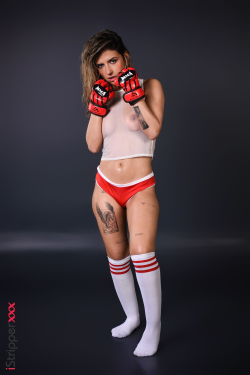 Serena Gomes - Knockout! - 0